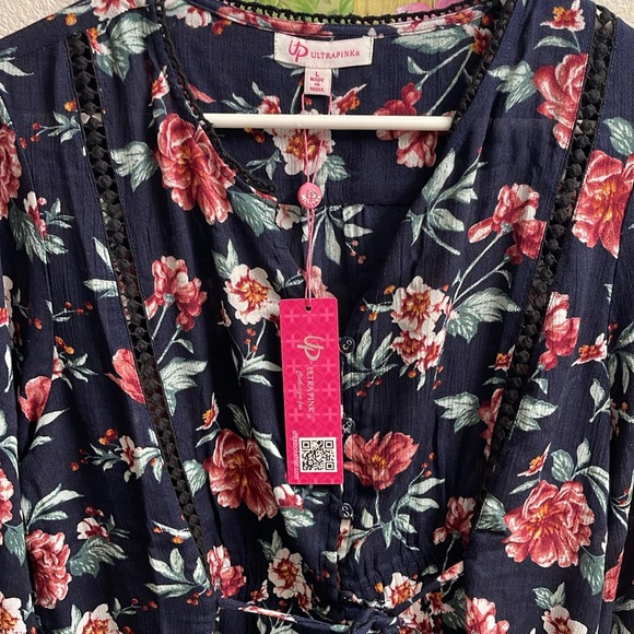UP UltraPink  Floral Print Long Sleeve Blouse( New) - Picture 3 of 8